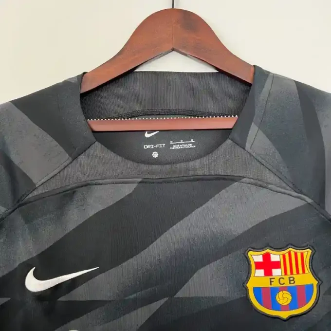 23-24 Barcelona Goalkeeper Long Sleeve Soccer Jersey - Image 7