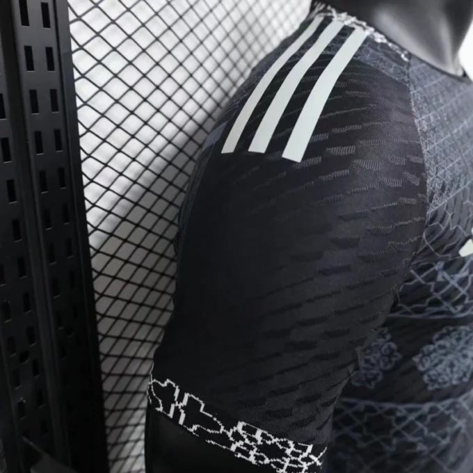24/25 Player Version Real Madrid Special Black Soccer Jersey - Image 5
